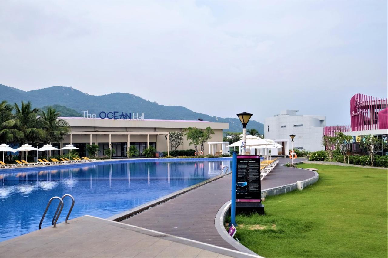 Private Villa At Oceanami Resort Phuochai Exterior photo